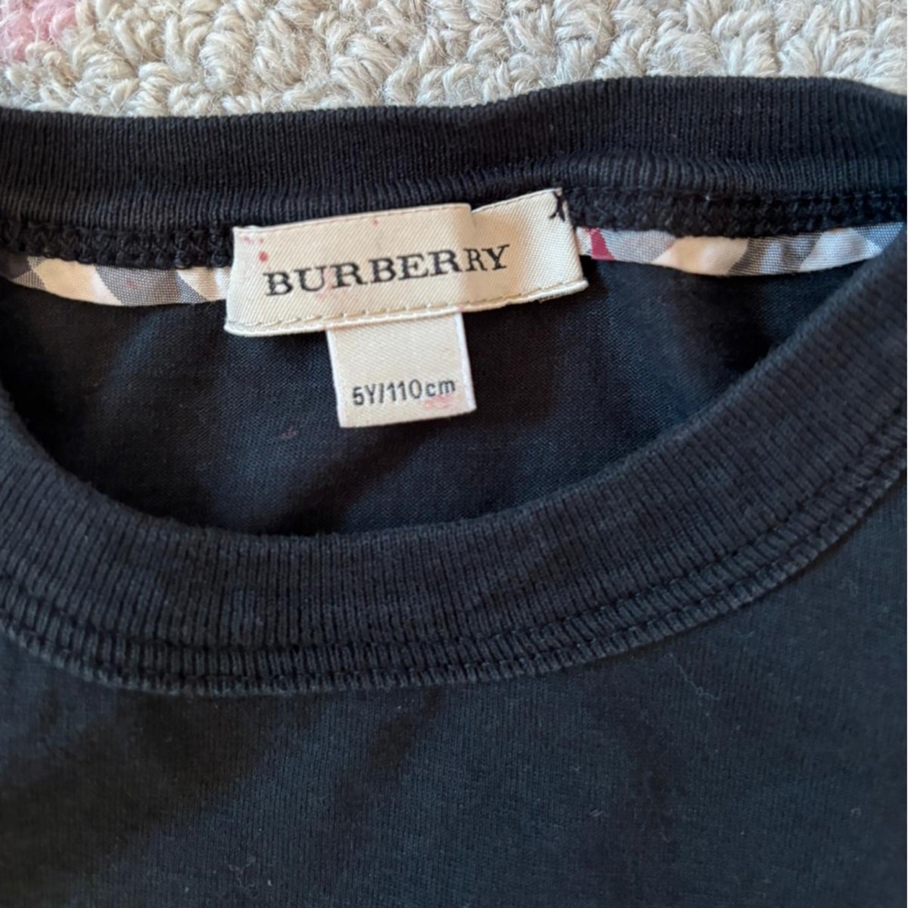 Used but good condition size 5y